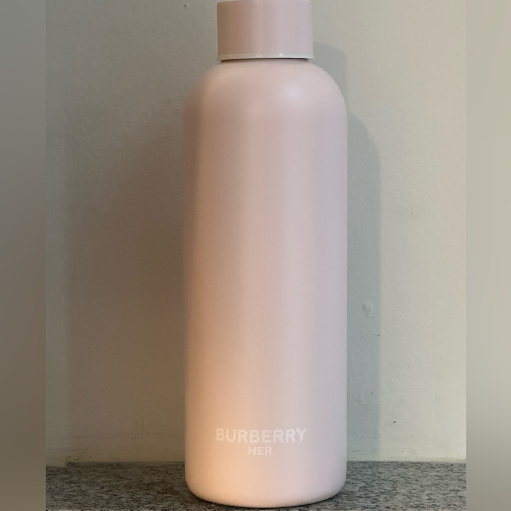 Burberry water bottle